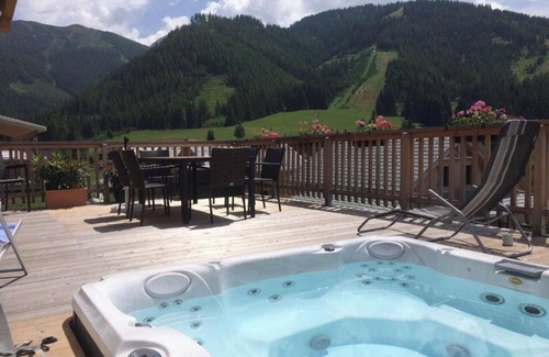 Hohentauern Ski Chalet | Chalet near ski slope with sauna and hot tub