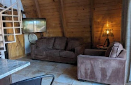 Oak Creek Ski Chalet | Chalet near Trails and Sedona's iconic Red Rocks