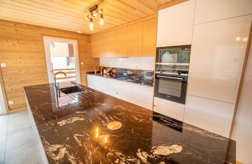 Gerbepal Ski Chalet | Chalet Neuf 14p Avec Jacuzzi, Sauna et Grande Salle de Jeux