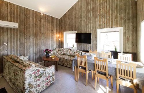 Vikbolandet Ski Chalet | Chalet Norrkrog Utsikten by Interhome