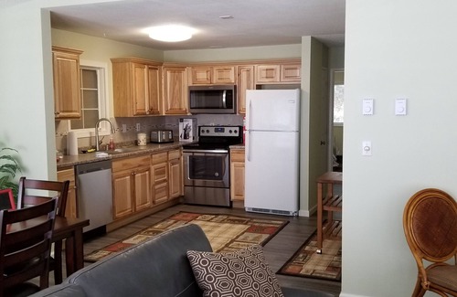 Seward Condo | Chalet of Seward, Ste B: Ocean & Mountain View (980 SF)
