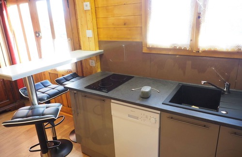 Luceram Ski Chalet | Chalet on Stilts with private pool and access Spa in winter.