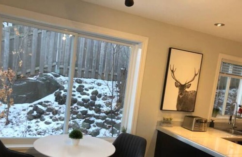 Saint-Sauveur Cabin | Chalet Panoramique Mont-habitant + Nouveaux Décor!