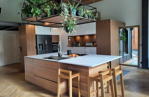 Servoz House | Chalet Parpyoula, 220m2 with garden, Chamonix valley. Ideal for families!