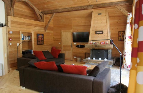 Saint-Jean-dʼAulps Ski Chalet | Chalet Peillex