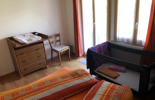 Graechen Apartment | Chalet Petunia