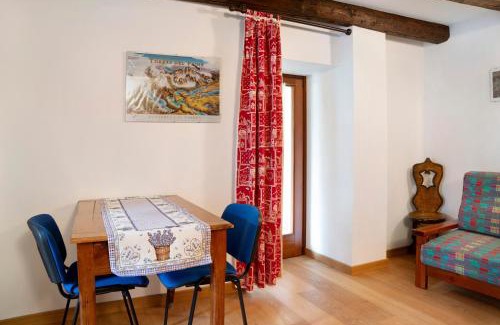 Acceglio Apartment | Chalet Provenzale Trilocale