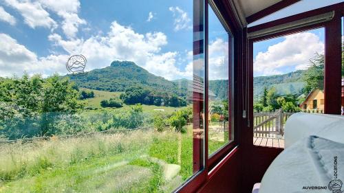 Chambon-sur-Lac Ski Chalet | Chalet Puy Jumel