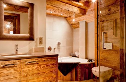 Le Praz Ski Chalet | Chalet rénové au cœur du Praz, Courchevel, à 150m des pistes, 4 chambres, 9 personnes - FR-1-514-20