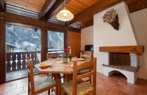 Chamonix-Mont-Blanc Apartment | Chalet Résidence Chantey Mourry 6 - Happy Rentals