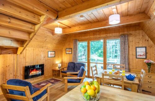 Cannich Ski Chalet | Chalet Rowan Cottage by Interhome