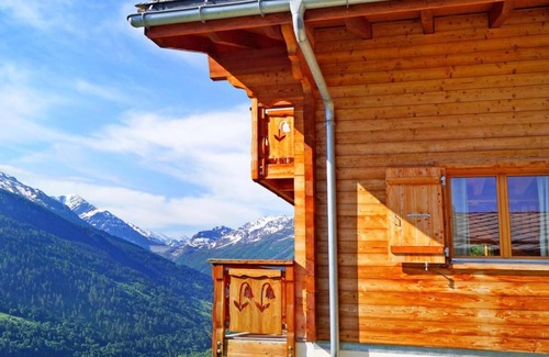 Heremence Ski Chalet | Chalet, sauna, balcony, fireplace or stove, parking, tv, 135m², Thyon