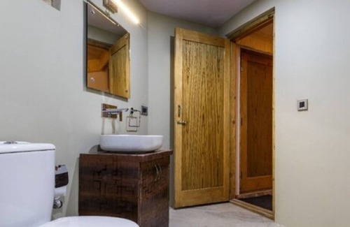 Nubra Valley Hotel | Chalet Seabuckthorn