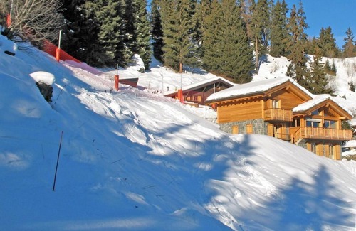 Vex Ski Chalet | Chalet, ski-in/ski-out & foot of the slopes, sauna, terrace, balcony, fireplace or stove, parking