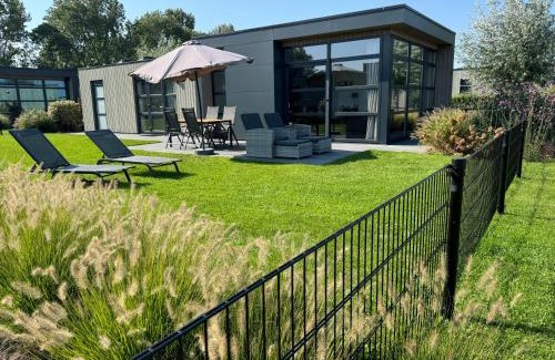 Enkhuizen House | Chalet Sonnenplätzchen Zweite Reihe Haus Nr 229