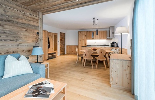 Ortisei Apartment | Chalet Sophia - Apartment Sella 80m²