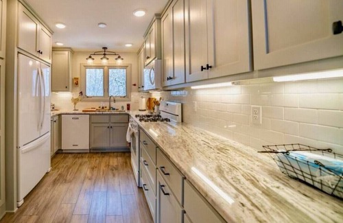 Pequot Lakes House | Chalet-Style Architectural Home on Star Lake - Crosslake