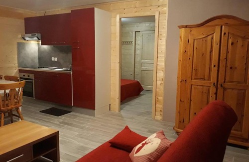 Agnieres-en-Devoluy Bed & Breakfast | Chalet TERRA LOUP