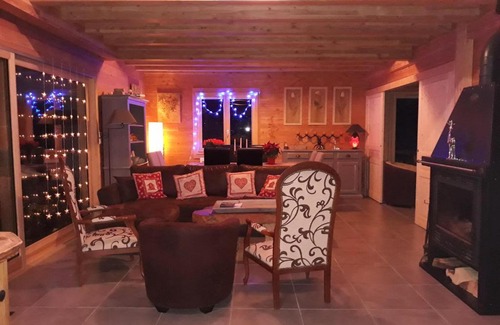 Agnieres-en-Devoluy Bed & Breakfast | Chalet TERRA LOUP