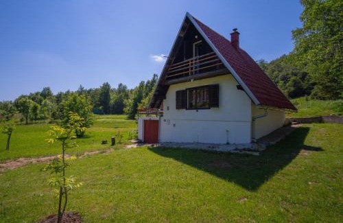 Zlobin Ski Chalet | Chalet The Fox by Interhome