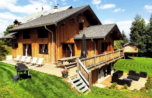 Villarembert Ski Chalet | Chalet THOYA, Sybelles, 15 people, 7 bedrooms, jacuzzi, spa sauna