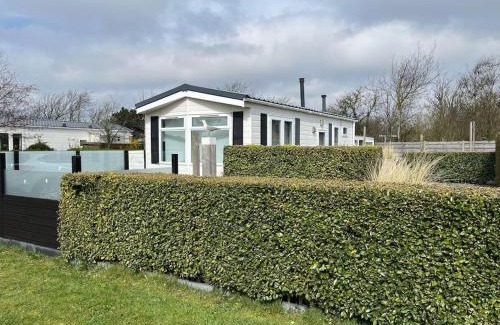 Petten Apartment | Chalet + tiny house nabij strand