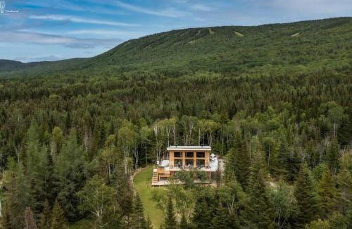 La Malbaie Ski Chalet | Chalet TIPI, Chic Charme & Nature