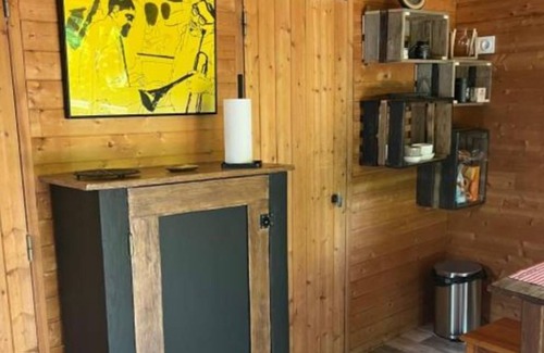 La Voulte-sur-Rhone Cabin | Chalet 'Tout Confort Vintage' with Mountain View, Private Terrace and Private Garden