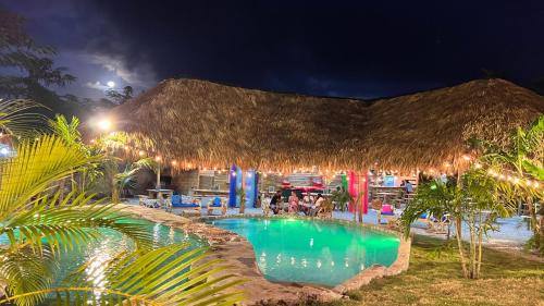 Las Galeras Bed & Breakfast | CHALET TROPICAL Hotel & Restaurant-Pizzeria