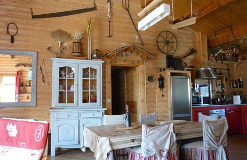 Superbolquere Ski Chalet | Chalet very cozy stone - interior tt wood- 8 pers Wifi on 500m ²