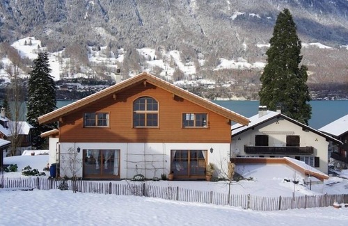 Boenigen Apartment | Chalet W/Studio in Bönigen by Interlaken on Lake Brienz