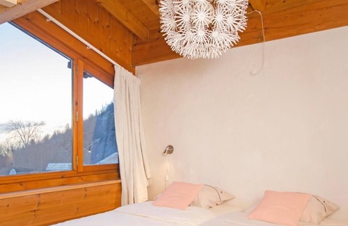 Nancroit Ski Chalet | Chalet, wifi, balcony, fireplace or stove, parking, tv, 180m², Peisey-Vallandry