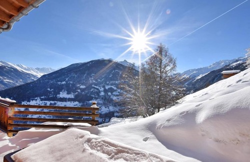 Heremence Ski Chalet | Chalet, wifi, view mountain, sauna, balcony, fireplace or stove, parking, tv, 150m², Thyon