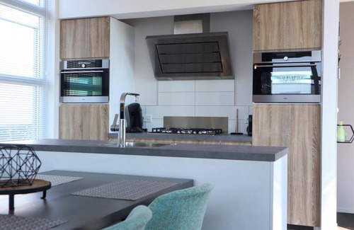 Hulshorst House | Chalet with 2 bedrooms and a terrace