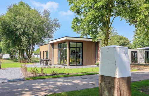 Hulshorst House | Chalet with 2 bedrooms and 1 terrace