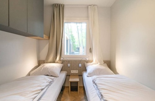 Zutendaal Ski Chalet | Chalet with 3 bedrooms and a terrace