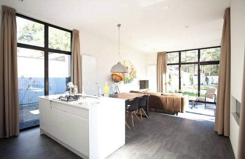 Nijkerk House | Chalet with 3 bedrooms and a terrace