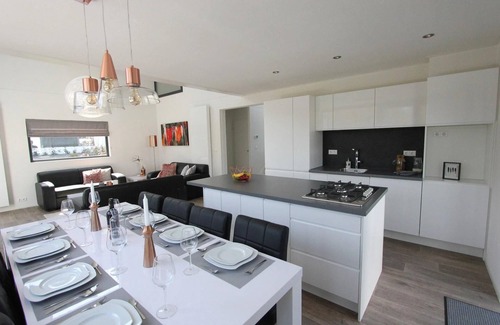 Halfweg House | Chalet with 4 bedrooms and a terrace