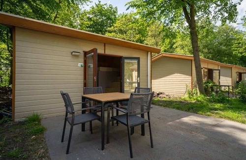 Municipality of Amstelveen Ski Chalet | Chalet with terrace near Amsterdam