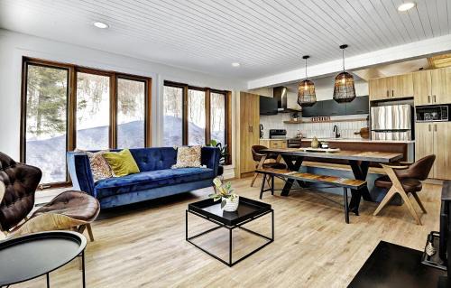 Stoneham Ski Chalet | Chalets Alpins- 10-A Chemin Alpin