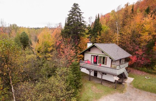 Val David Ski Chalet | Chalets Chanteclair Resort