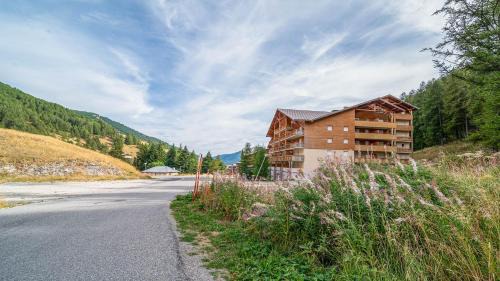Allos Apartment | Chalets du Verdon 3302 - pied des pistes -6 pers