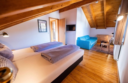 Heringhausen Ski Chalet | Chalets, Heringhausen