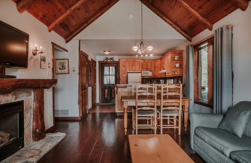 Saint-Faustin-Lac-Carre Cottage | Chalets Royal Laurentien