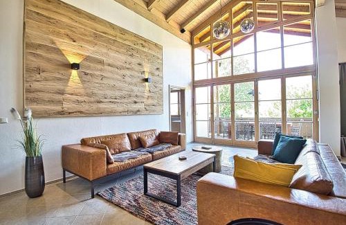 Oberschonau Apartment | Chaletwohnung Weitblick mit Wellnessbereich