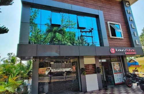 Kumbalam Hotel | Chalil Residency