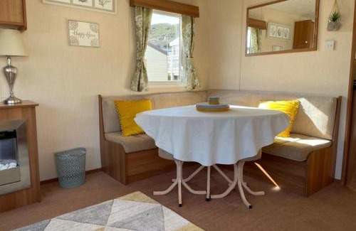 Challaborough Ski Chalet | Challaborough Bay Caravan Sleeps 8 - Pet Friendly