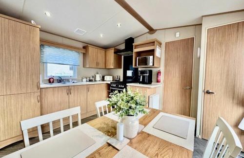 Challaborough House | Challaborough Bay Holiday Park - Holiday Accommodation 21806