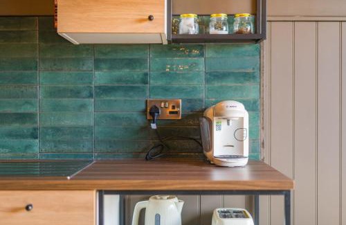 Abbess Roding House | Challenger by Bloom Stays