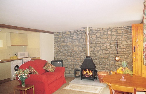 Winscombe House | Challey's Cottage - E2378